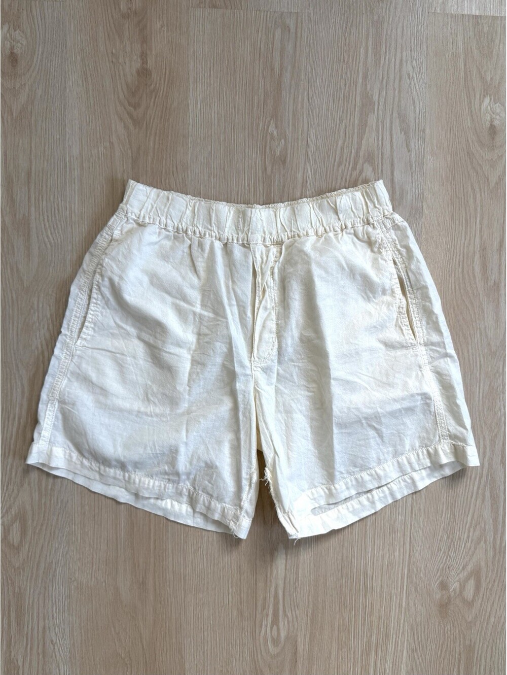Xirena Women’s Shorts Minimalist Ivory 100% Cotton Solid Summer Size XS